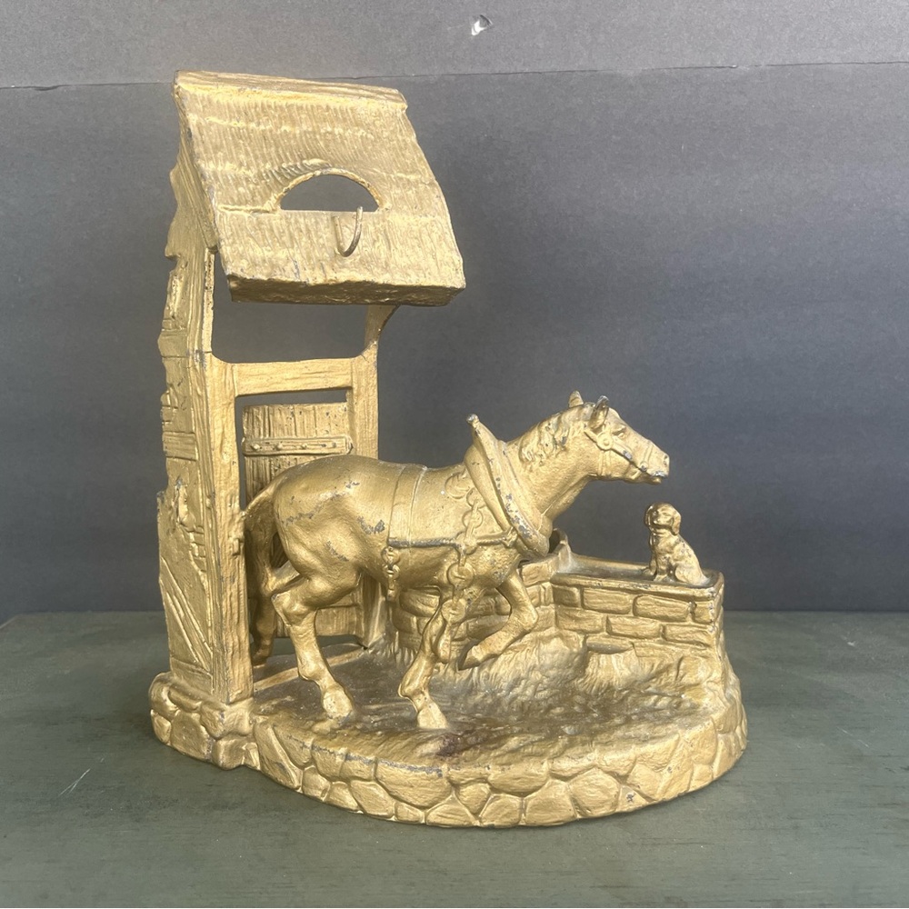 Cast Metal Horse/Dog/Barn Keyholder/Tealight-Holder Farm-Style Decorative Accent